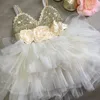 Shinny Blumenmädchenkleid für Kinder mit Gürtel, Kleinkind-Partykleid, goldfarbenes, paillettenbesetztes, geschichtetes Tutu, Kinderkleidung des Jahres 220426