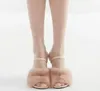Primeira sandália High Slides Sandals de salto alto de couro rosa preto branco chinelos de carneiro de carneiro de ovelha staletto sandal metal diagonal f