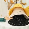 Wide Brim Hats Star Print Women Bucket Hat Spring Summer Outdoor Big Sun Double-sided Wear Foldable Fisherman CapsWide