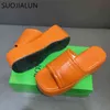 Suojialun 2022 Nya kvinnor Slipper Fashion Orange Square Toe Pu Leather Platform Slides Outdoor Thick Bottom Female Sandals Shoes 220627