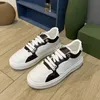 Nieuwste designer dames enkel laarzen skateboard schoenen dik opgeloste sneakers kalfsleer stoffen kussen feel casual lopende campus hiel laarzen maat 35-41