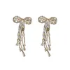 Dangle Chandelier Nouveau 2022 Élégant Goutte D'eau Perle Boucles D'oreilles Simple Tempérament Boucles D'oreilles Pour Les Femmes Marée Personnalité Tendance Bijoux Cadeaux