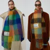 Mujeres Sacrf Cashmere Bufandas de bufanda de invierno Diseñador de mantas de acné de acné Tipo de color Tasel a cuadros IMitado LJ200915230N
