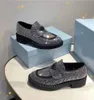 2022SS Lüks Monolit Loafers Ayakkabıları Kristalli Saten Kadın Kadın Tıknaz Sole Platform Spor Sneakers Ayakkabı Konforu Açık Gelin Gelinlik EU35-40