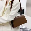 حقائب مسائية بسيطة نساء حقيبة يد 2022 الموضة متعددة الاستخدامات رسول خمر حقيبة مربعة صغيرة الكتف bagevening