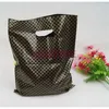 100 teile/los 25x35 cm Schwarz Plaid Große Kunststoff Einkaufstaschen Dicke Boutique Geschenk Kleidung Verpackung Tasche Mit Griff 220427