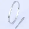 4 mm dunne 6e titanium stalen ontwerper vrouwen mannen houden van armband armband knapper