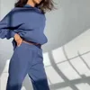 ランニングセットスポーツセットトラックスーツ女性秋の堅い長袖ポケットスウェットプルオーバーパーカートップパンツジョギングスウェットパンツの衣装