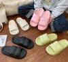 2022 Designer Slippers Women Sandals Luxury Slides Oran Sandal Classic Flip Flop Casual Shoes Sneakers Trainer brand042