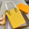 2022 Mode dames tassen beroemd ontwerp dames handtassen telefoontas tas tas munt portemonnee luxe ontwerper crossbody schouderpakket klein formaat w069