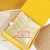Pulseira de grife para mulheres pendentes de diamante designers jóias cadeia de ouro slide de luxo de luxo de amor pulseiras com caixa heanpok 22051802r