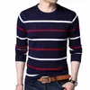 Męskie swetry pullover men marki odzież jesienna zimowa wełna okrągła kołnierz szczupły fit Sweater Men Casual Striped Jumper Men 220826