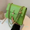 Platte groene rechthoekige schoudertas PU-lederen flip messenger bags hechting ontwerp portemonnee legering + lederen ketting eenvoudige stijl vrouwen tas 636