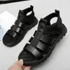 Sandalen Sommer Herren Leder Römische Koreanische Version Britische Mode Schwarz Größe 38-44Sandalen