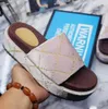 Luxury Designers Women Sandals Canvas Platform Slippers Real Leather Beige Brick Red Colors Beach Slides Slipper Outdoor Party Classic Flat