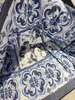 Robe de luxe européenne 2023, nouvelle série en porcelaine bleue et blanche, positionnement 100% coton, grande jupe à bretelles pivotante 250m