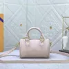 TOP. Designer Bags SUMMER STARDUST ONTHEGO SPEEDY Neo Noe CAPUCINES BB Tote Women OVERTHEMOON Leather Crossbody HandBag Desinger M46168 M46067 M46092 M81508