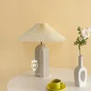 Tafellampen Noordelijke keramische led -lamp woonkamer el designer slaapkamer bedkamer bed huisdecoratie antiek lampable