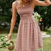 Smock ärmlös fyrkantig krage mesh mini klänning kvinnor strand semester tyll sundress rosa mode a-line dot vestidos 2022 220511