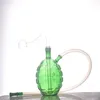 Nouveau mini bang en verre fumant pour les tuyaux d'eau de la grenade Forme mensuelle Ventes mensuelles dépasser les mille recycler Catcher Bong avec des tuyaux et tuyaux de brûleur d'huile de verre de 10 mm et tuyau