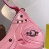 2022 Bolsas de noche Llegada Mujer Lady Hombro Bolsa Plisado Cruz Cuerpo Mensajero Con monedero Monedero Muchacha Locomotora Remache Handtasche