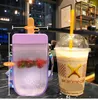 Ups Cute Straw Cup Creative Popsicle Shape Plastic Water Bottle Outdoor Transparent Juice Drinking Cup Mugg för vuxna barn