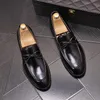 Stijl Britse mannen zwarte kroon oxfords casual schoenen ontwerper puntige teen homecoming jurk bruiloft prom drive sporten single wandelende loafers b