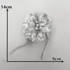 Dekoracyjne kwiaty wieńce przybywają 3D cekinowe pióra Filc-Cloth abs