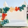 Pour les activités de fête, les événements, le château gonflable en PVC de qualité commerciale, maison de rebond blanche pour mariage, lit sautant avec souffleur d'air