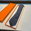 Męskie krawaty Projektant mody Jedwabny krawat Luksusowy zwierzęcy nadruk alfabetu Prezenty męskie Wysokiej jakości wszechstronne krawaty biznesowe