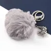 Mode Metal Imitation Pearl Angel Hair Ball Keychain Kvällkreativ Populära Ryggsäck Hänge Campus Tillbehör AA220318