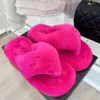 Women Fur Sliders White Furry Slides Big Fury Slippers Rhinestone Furr Slide Black Fluffy Slide for Women Wholesale