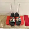 Huaraches de alta qualidade de chinelos de moda tigres slides sandálias homens sapatos tigre design huaraches com pó de pó por baga
