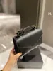 2022 Nuevos famosos bolsos de hombro de cuero Saffiano Diseñador de calidad superior Moda Lady Messenger Bolsos Lujos populares Diseñadores Bolso de mujer 3 colores Bolso pequeño