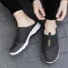 Slippers heren mesh ademende casual schoenen voor mannen sandalen buitenkleding-resistente slip op koppels half slipper flatsslippers