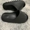 Foam Slides мужские тапочки черная кость пустыня песок земля коричневый крем глина минерал синий мужчины женщины тапочки открытый пляж дизайнерские сандалии