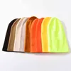 Chapeaux d'hiver unisexe nouveaux chapeaux tricotés chapeau fluorescent filles automne capuche chaude dames casquette décontractée en gros J220722