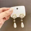 Lampadario pendente Orecchini lunghi con perle di goccia d'acqua di fiori coreani per donne eleganti bianchi bellissimi nuovi gioielli Pendientes