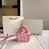 2022 Nieuwe crossbody tassen van hoogwaardige textuur mini handtassen van hoge kwaliteit roze schattige diagonale tas