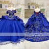 Royal Blue Quinceanera Klänningar 2022 Korsett Baksida Av Axel Lace Appliqued Prom Formal Evening Ball Gown Vestidos