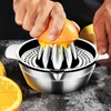 Utensili per frutta e verdura Spremiagrumi per succo d'arancia a mano in acciaio inossidabile Frullatore per frutta portatile Spremiagrumi Spremiagrumi manuale Estrattore di succo Maker ZL1223