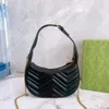 Kvinnlig underarmsäck designer singel axel kvinnliga väskor kedja messenger lyx ryggsäck axelväska handväska tråd quiltade pursar handväskor