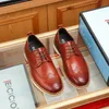 Zapatos de cuero informales de lujo para hombre, zapatos Brock hechos a mano de lujo con cordones, vestido cómodo para citas al aire libre, zapato para hombre A9