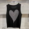 Summer New Women's O-Neck Bez rękawów Rhinestone Shinny Bling Love Heart Wzór modowy zbiorniki kamizelki kamizelki