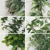 Konstgjord grönska utomhus UV -resistent Fake Hanging Plant Eucalyptus Pine Vines Christmas Wreath Decor