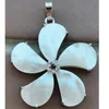 Pendentif Colliers Femmes Mode Bijoux Abalone Nacre Shell Fleur Art Perle 1 Pcs WFH939Pendentif