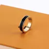 Bagues en titane et acier de styliste de haute qualité, bijoux à la mode pour hommes, bague simple et moderne, cadeau pour dames, nouvelle collection