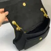 Tasarımcı Yeni 23SS Omuz Çantaları Kadın Omuz Crossbody Commor Bag Orijinal Velvet Çantalar Lüks Çanta Kız Moda Çantaları