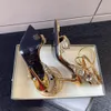미러 가죽 및 크리스탈 뾰족한 보석 샌들 골드 와인딩 붕대 101mm 여성 럭셔리 디자이너 스트리트 스타일 신발 공장 신발
