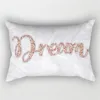 Coussin / oreiller décoratif 30x50cm Ins rose taille géométrique taie d'oreiller en polyester salon canapé décoration de la maison ligne d'or lettre de marbre CUS